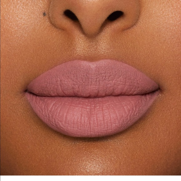 4️⃣0️⃣ Authentic Limited edition Kylie Cosmetics About Last Night lip kit. - Picture 7 of 12